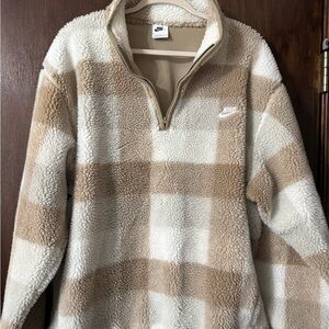 Nike women’s Tan and Cream Checkered Sweater